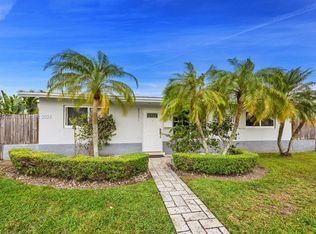 3321 SW 94th Ct, Miami, FL 33165