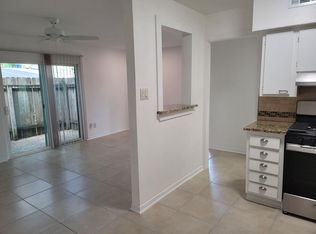 2308 Barton Village Cir APT 102, Austin, TX 78704