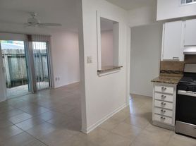 2308 Barton Village Cir, Austin, TX