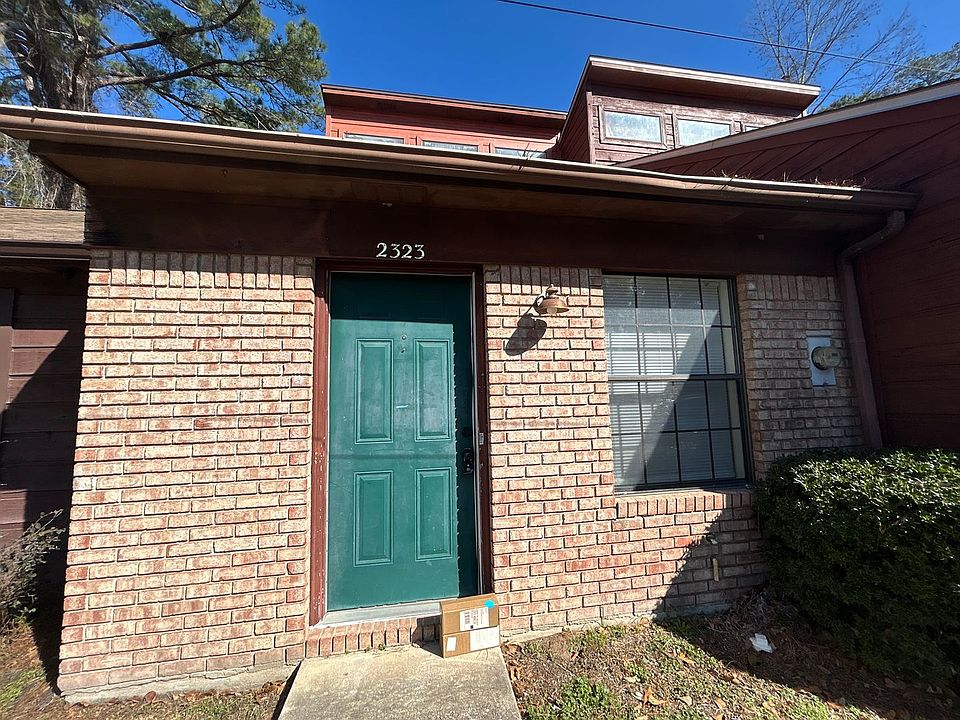 1st image of 2323 Hartsfield Way