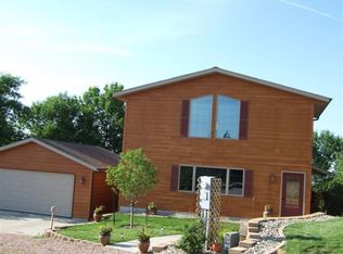 7 Cedar St, Crofton, NE 68730