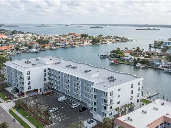415 Island Way #501, Clearwater, FL 33767