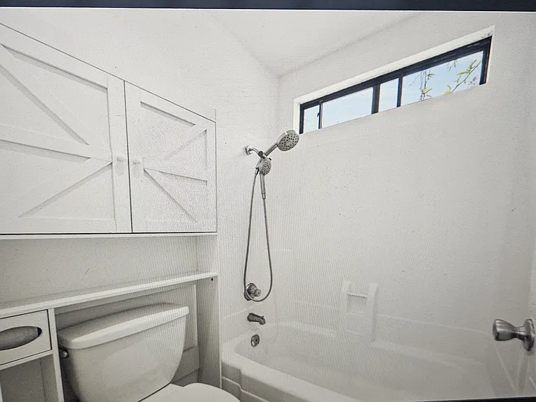 1400 W Edgehill Rd — Photo 24