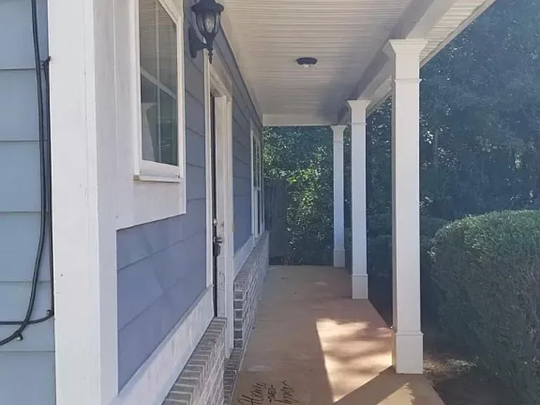 1587 Cedar Shoals Dr — Photo 2