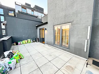 Rented by Cyberapts Management