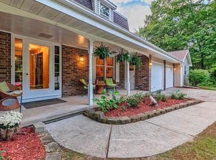 750 Brookwood Cir, Oneida, WI 54155