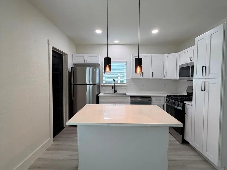 2814 Truxillo St #2 — Photo 22