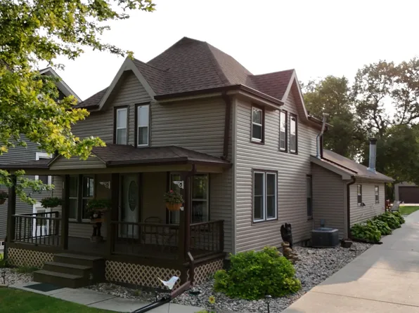 1207 8th St, Stanton, NE 68779