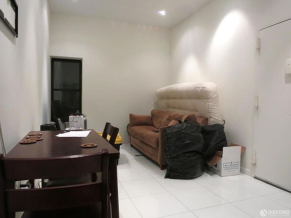 3rd image of 2123 8th Ave APT 1B