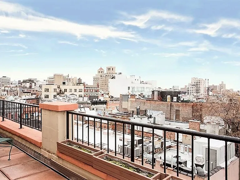 65 Cooper Sq #Penthouse 6G — Photo 8