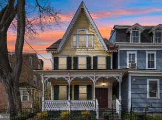 203 W Broad St, Burlington, NJ 08016