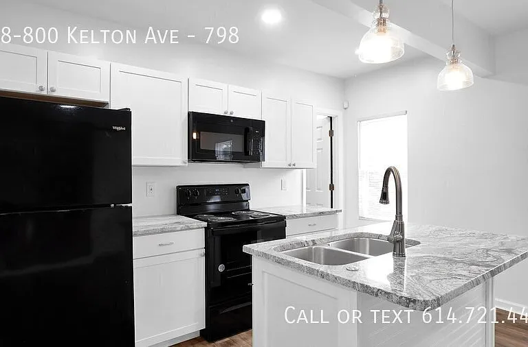 798-800 Kelton Ave #798 — Photo 3
