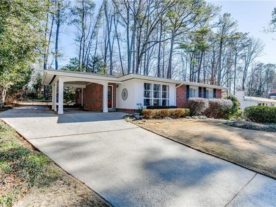 3679 Keswick Dr, Atlanta, GA, 30341