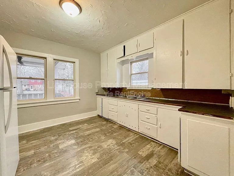 2816 Park St — Photo 6