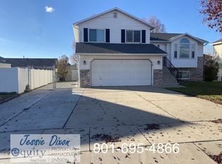 5889 S 3260 W, Roy, UT 84067