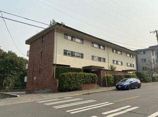 4636 22nd Ave NE #8, Seattle, WA 98105