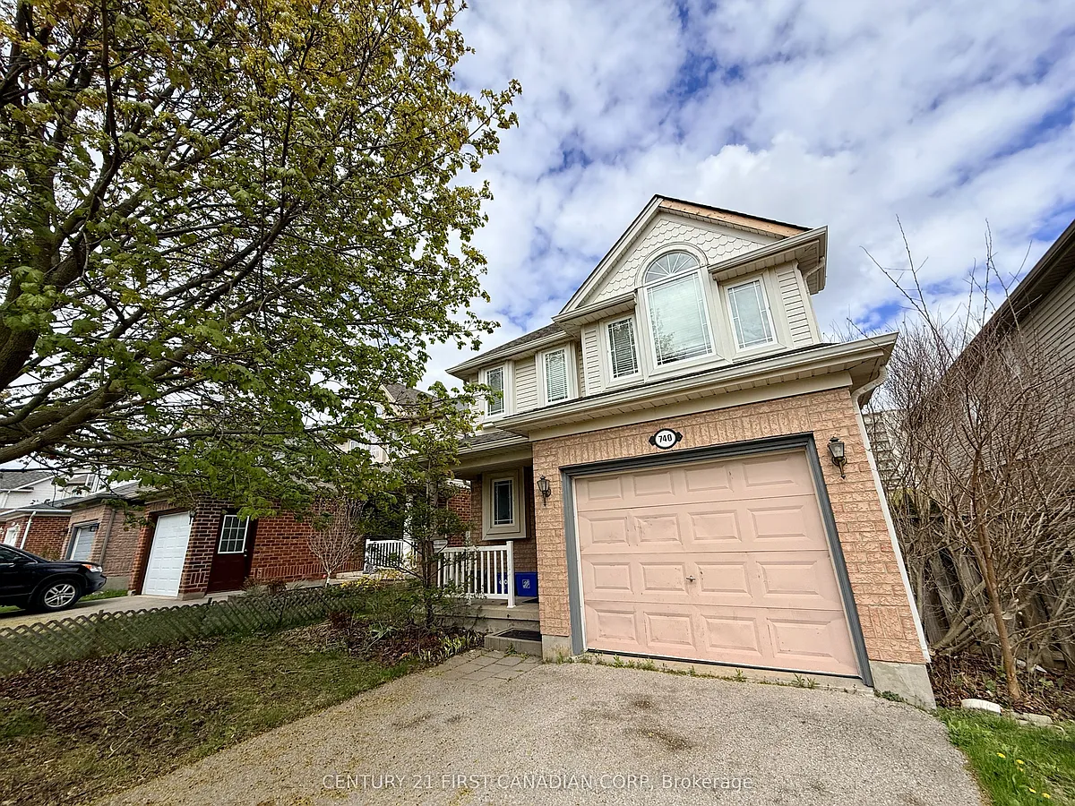 Building Photo - 740 Redoak Ave