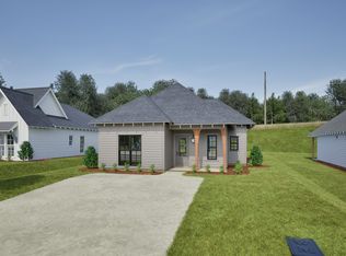 264 Summer St, Opelika, AL 36804