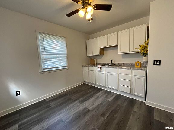 2nd image of 2315 Avenue Of The Cities