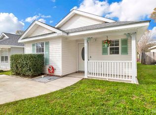 2491 Trailwood Dr, Cantonment, FL 32533