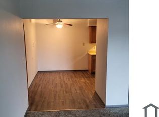 3128 Prial Ave #11, Rockford, IL 61101