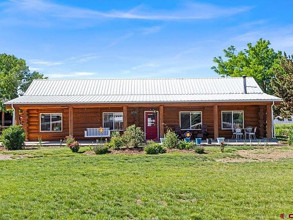 2nd image of 2083 Pioneer Road