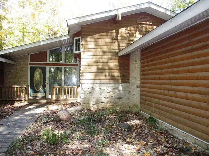 5064 E County Road 200 S photo 1