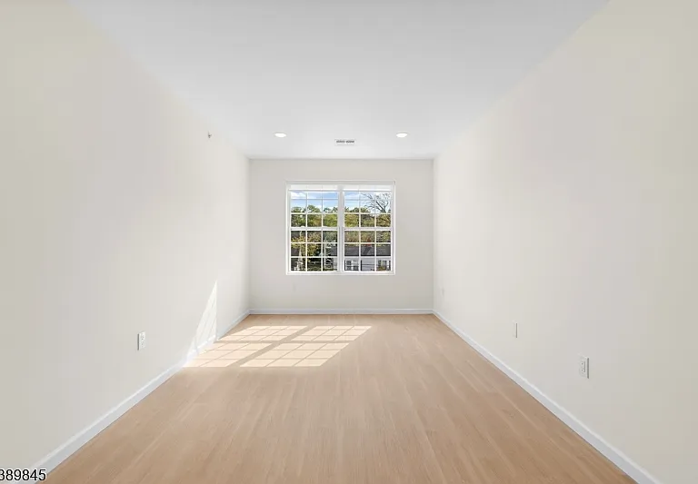 70 Ridgedale Ave #310 — Photo 5