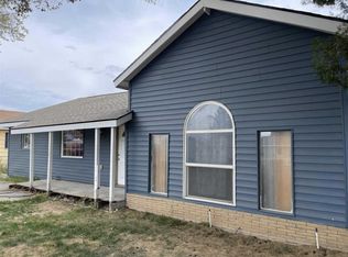 422 N Jefferson St, Kennewick, WA 99336