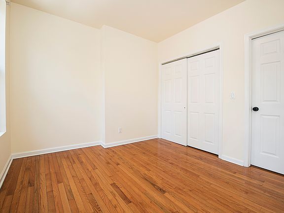 2nd image of 422 E 77th St #3E