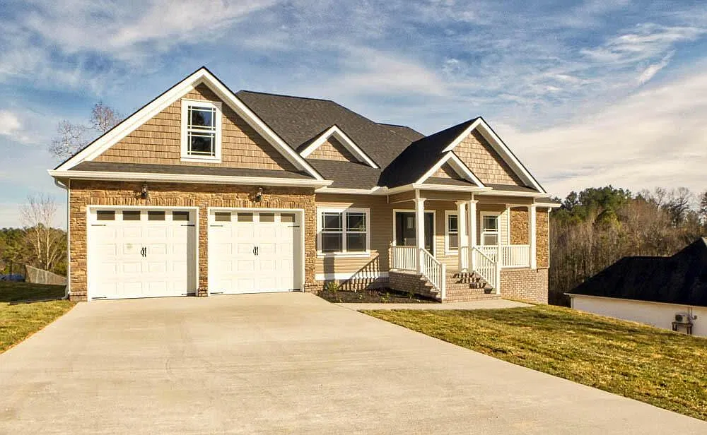 76 Candie Ln — Photo 1