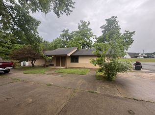 102 Page Ave, Poteau, OK 74953