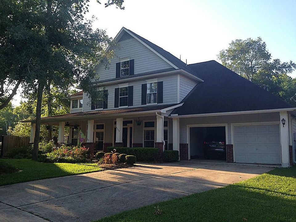 1st image of 9223 Barrington Cir