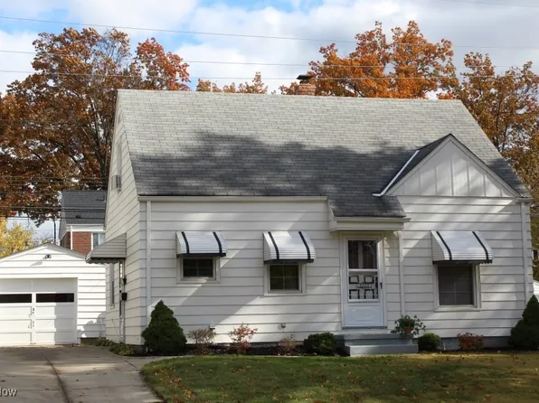 2555 23rd St, Cuyahoga Falls, OH 44223