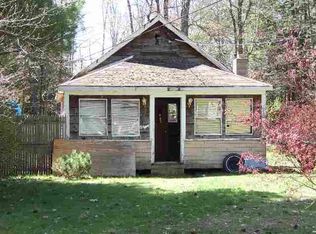 17 Forest Rd, Averill Park, NY 12018