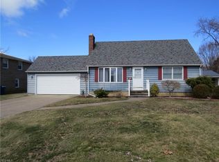 225 Sunrise Dr, Amherst, OH