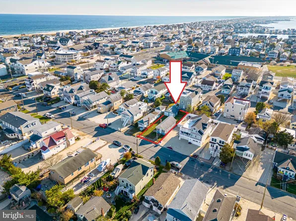 234 W 17th St, Ship Bottom, NJ 08008