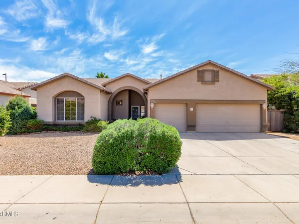125 E SMOKE TREE Road, Gilbert, AZ 85296
