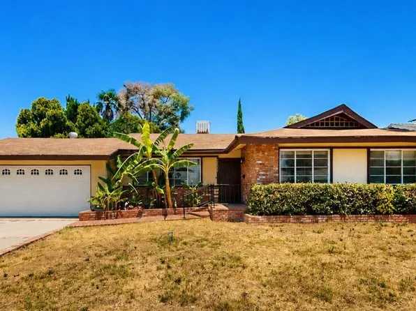 22423 Cantara St, Canoga Park, CA 91304