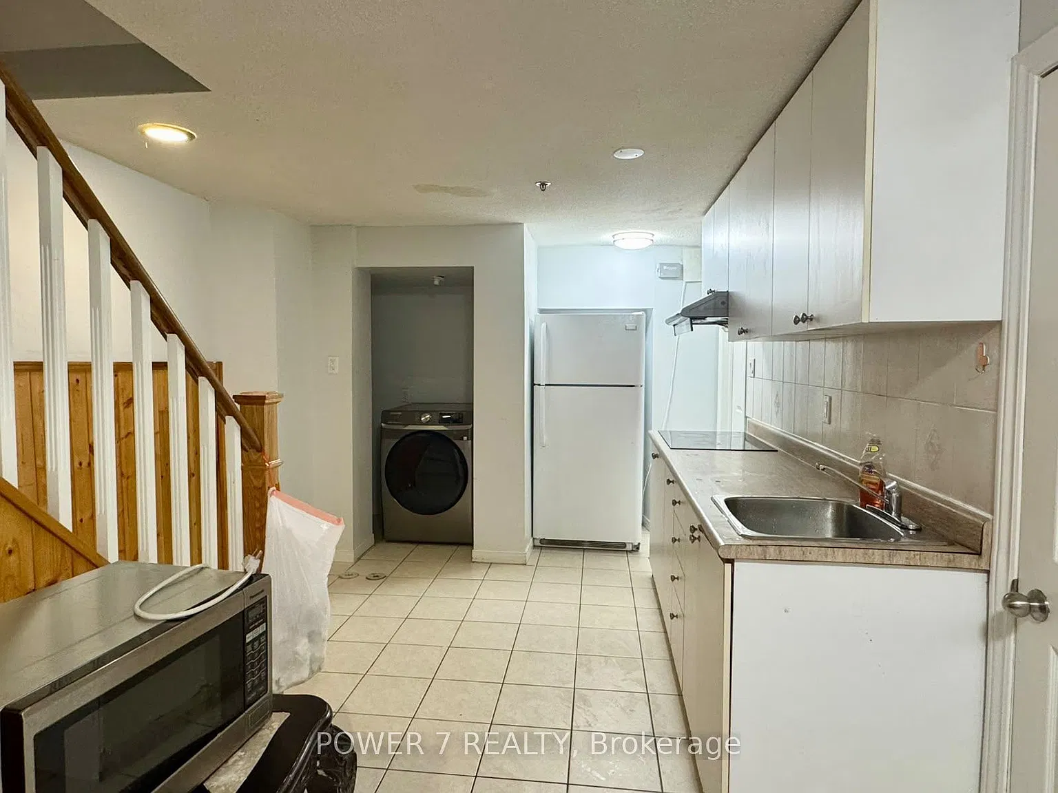3 bed, $1,600 — Photo 4