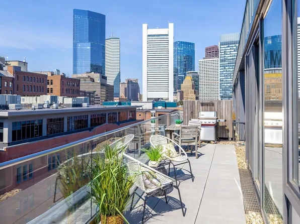 346 Congress St #703, Boston, MA 02210