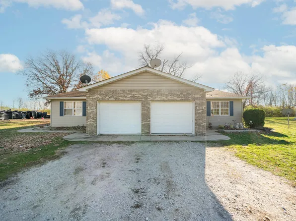 1049 & 1055 E 900 N, Wheatfield, IN 46392