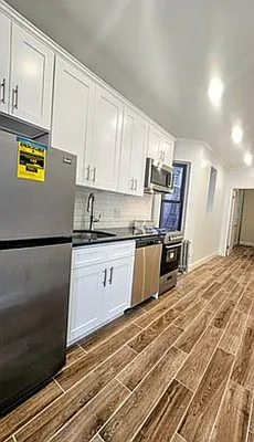 Kitchen, photo 2