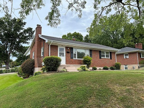 2nd image of 810 Northmont Blvd