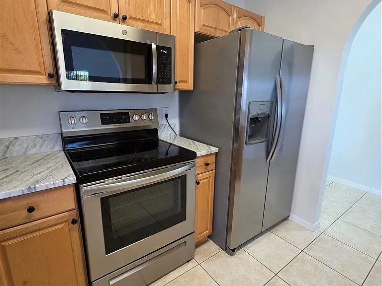 2261 Somerset Ridge Dr #204 — Photo 9