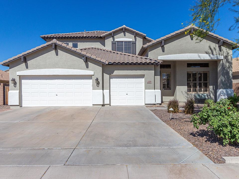 1st image of 1281 S Canyon Oaks Way