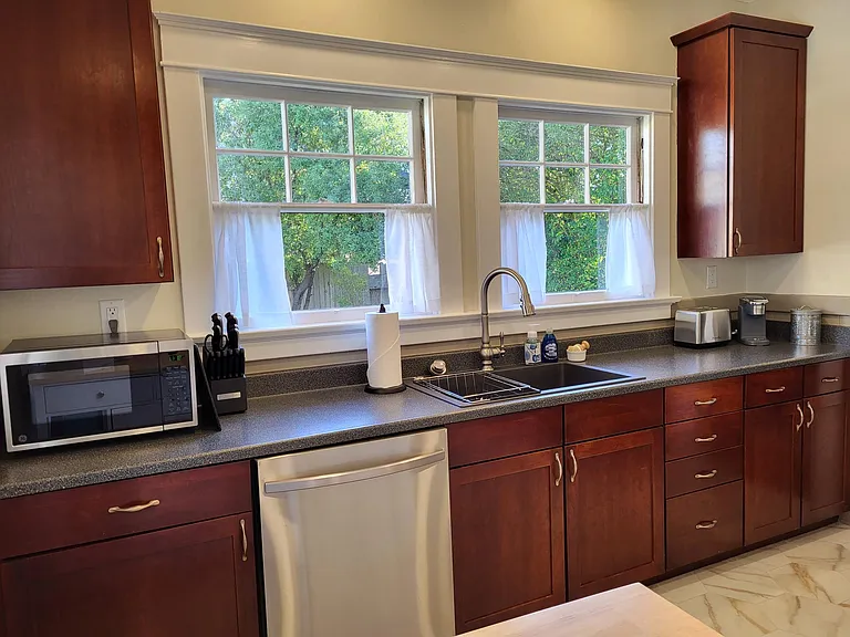 1481 Myrtle Ave — Photo 6