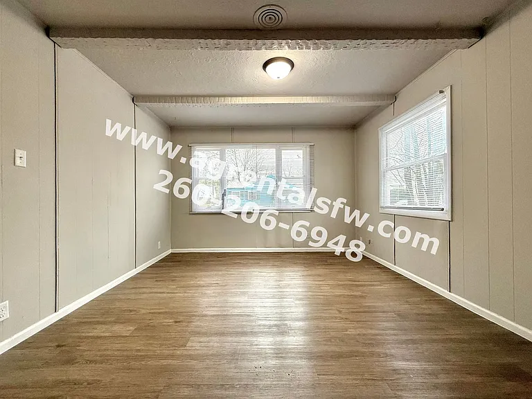 1322 Fay Dr — Photo 2