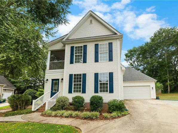 206 Village Way, Pendleton, SC 29670
