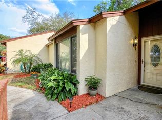 225 Colombo Dr, Casselberry, FL 32707